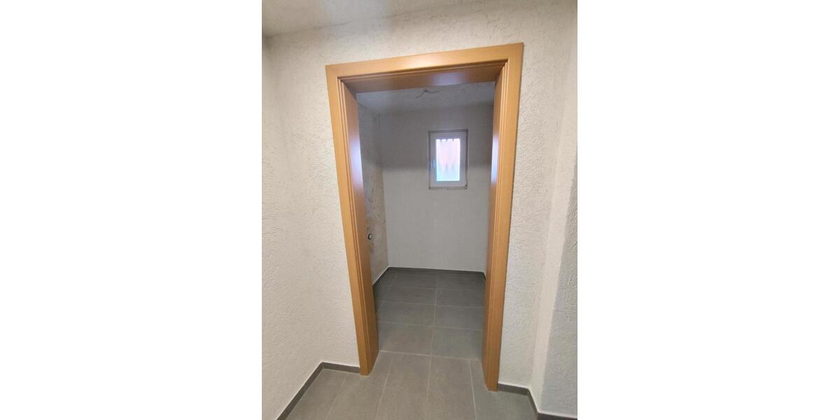 Etagenwohnung Eußenheim - 2 Zimmer, 55 m&sup2;, 500&euro; | Angebot:27545773