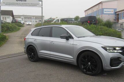 VW Touareg 240.000 km 32.900 € Tauberbischofsheim 97941