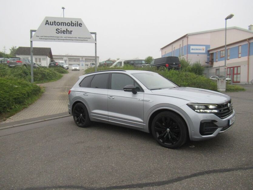 VW Touareg 240.000 km 32.900 € Tauberbischofsheim 97941
