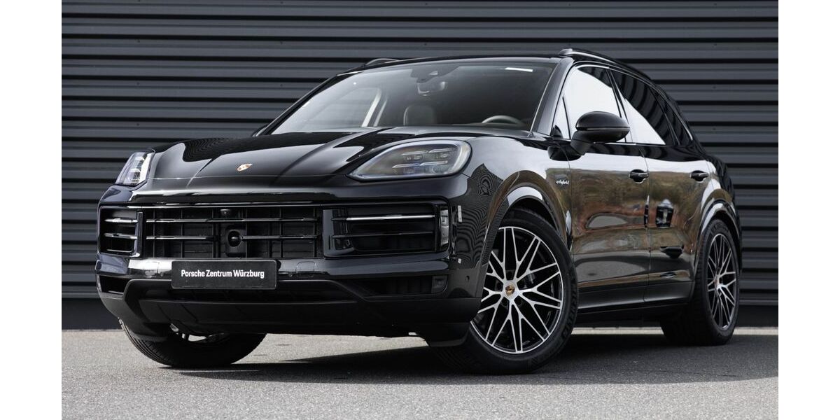 Porsche Cayenne 13.900 km 110.890 € Estenfeld 97230
