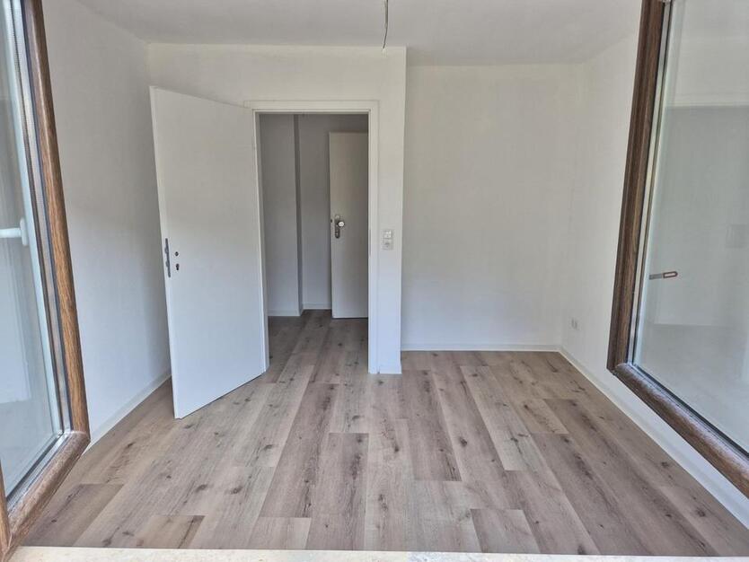2- Zimmer Erstbezug nach Modernisierung