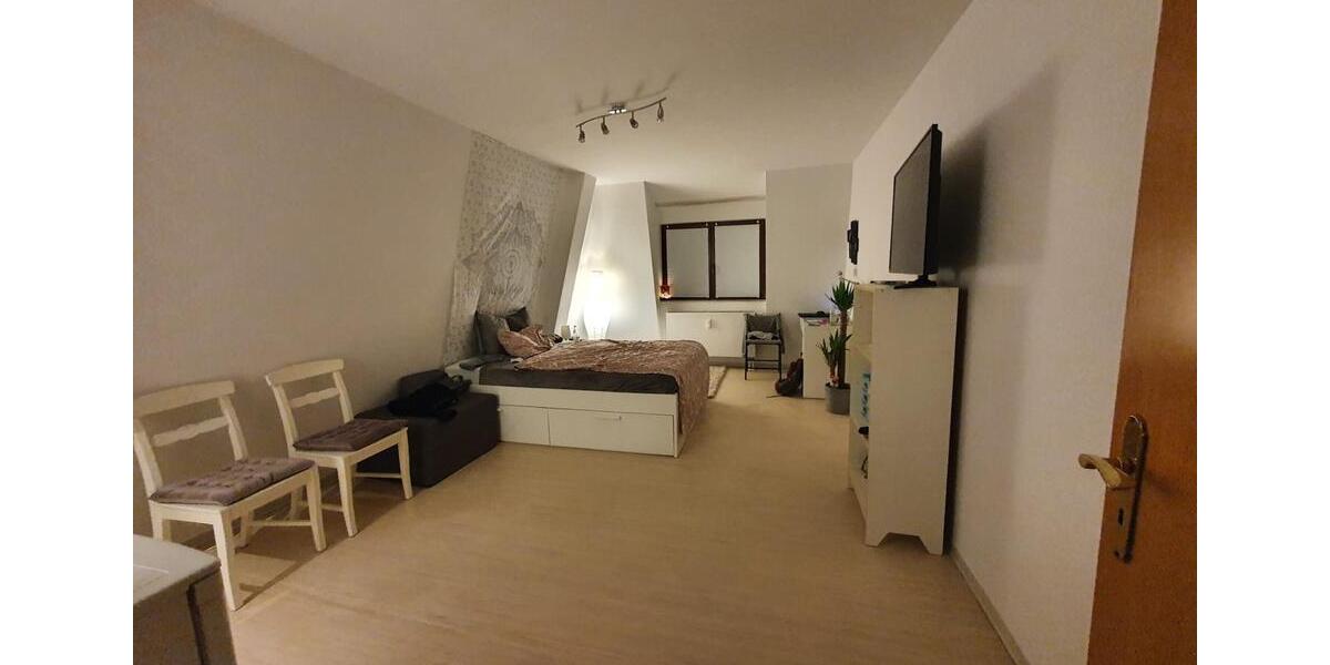 Etagenwohnung Würzburg Lengfeld - 1 Zimmer, 33 m&sup2;, 420&euro; | Angebot:25405468