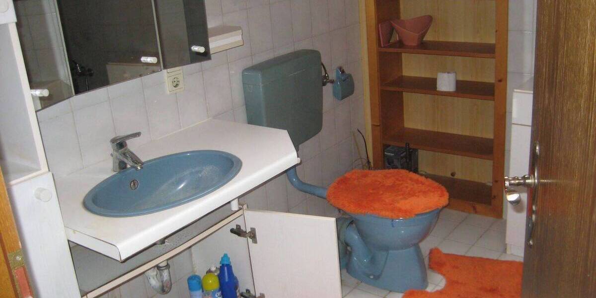 Mehrfamilienhaus, Wohnhaus Werneck-Mühlhausen Mühlhausen - 9 Zimmer, 165.000&euro; | Angebot:26117969