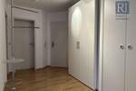 Helle 2-Zimmer-Wohnung mit Balkon und Stellplatz in der Sanderau 2 zimmer