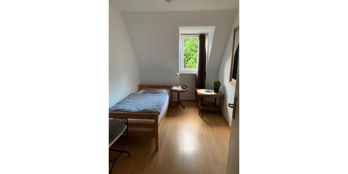 Einfamilienhaus Veitshöchheim - 6 Zimmer, 140 m&sup2;, 330.000&euro; | Angebot:26041054