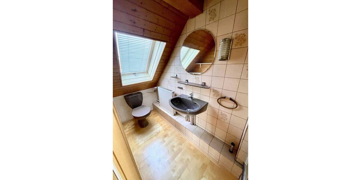 Doppelhaushälfte Würzburg Heidingsfeld - 4 Zimmer, 130 m&sup2;, 389.000&euro; | Angebot:26247312