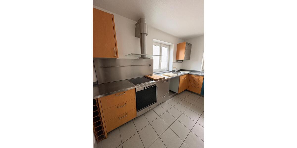 Maisonettenwohnung Würzburg Dürrbachau - 4 Zimmer, 134 m&sup2;, 1.650&euro; | Angebot:26256521