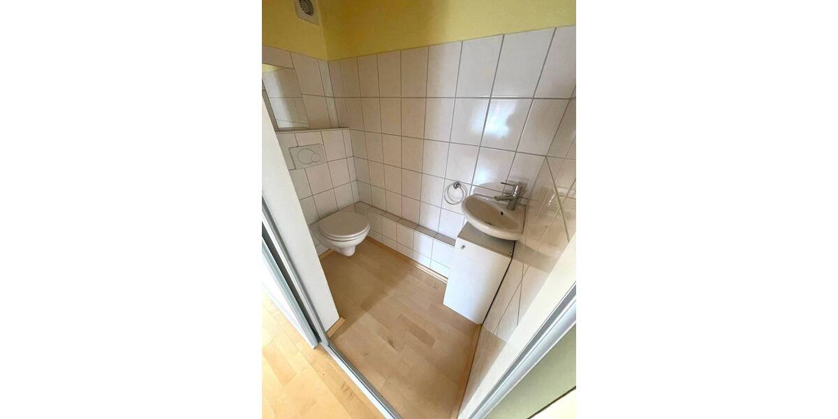 Doppelhaushälfte Würzburg Heidingsfeld - 4 Zimmer, 130 m&sup2;, 389.000&euro; | Angebot:26247312