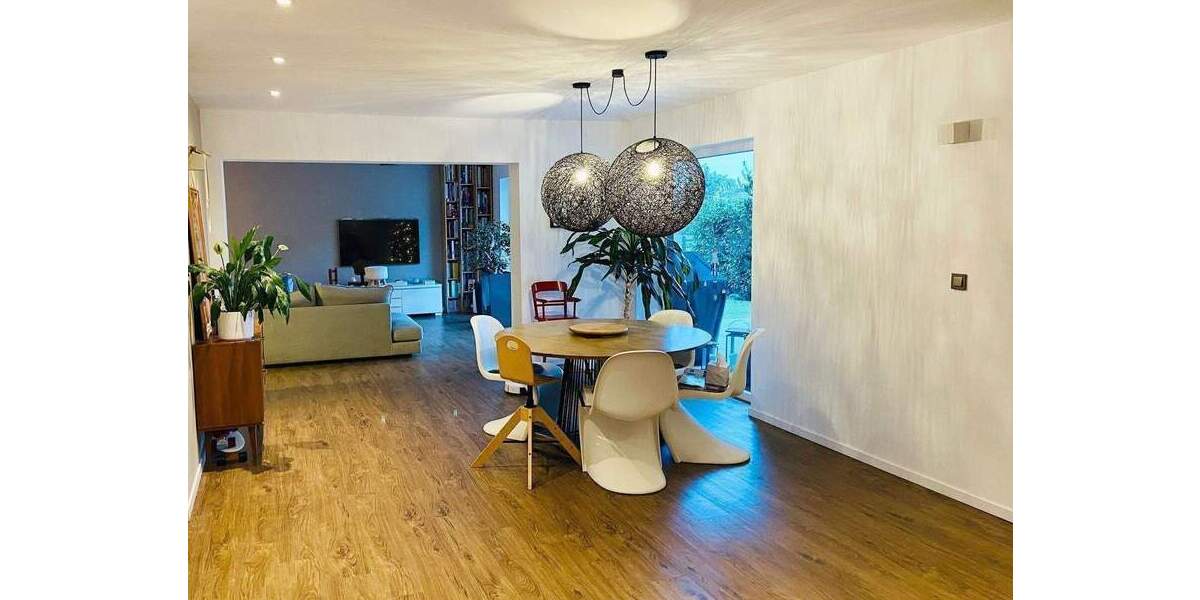 Mehrfamilienhaus, Wohnhaus Kitzingen - 5 Zimmer, 263 m&sup2;, 730.000&euro; | Angebot:26674967