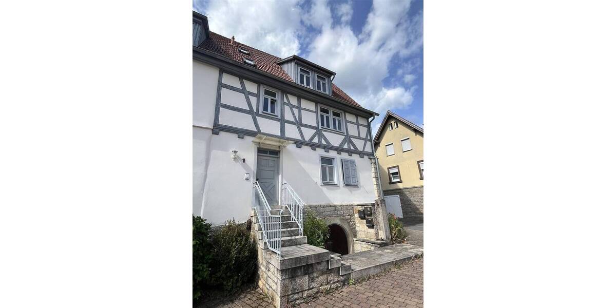 Mehrfamilienhaus, Wohnhaus Grünsfeld - 7 Zimmer, 360.000&euro; | Angebot:25706832