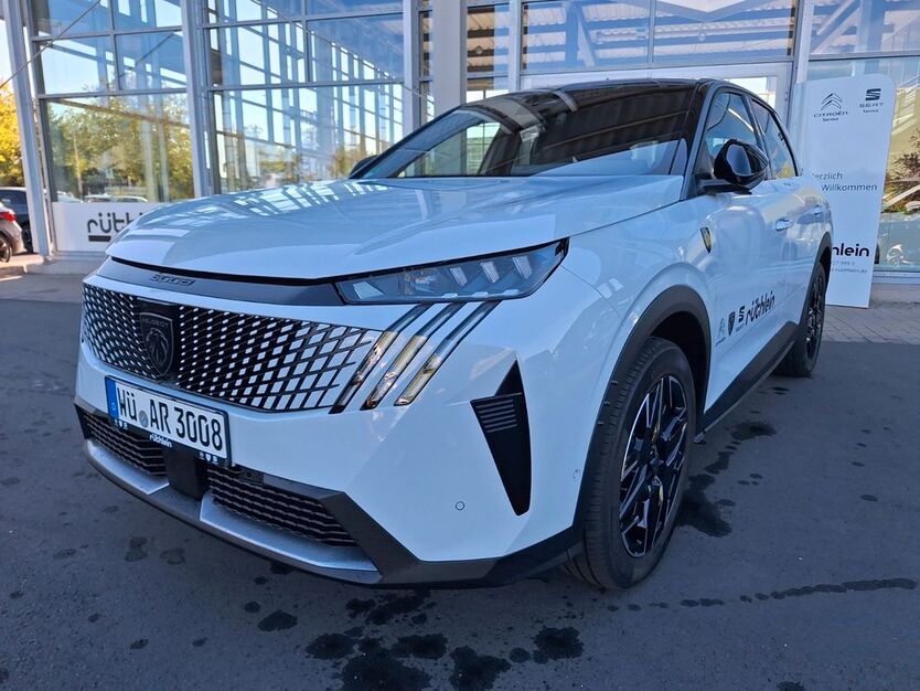 Peugeot 3008 5.000 km 35.490 € Würzburg 97076