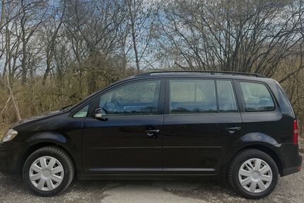 VW Touran 265.000 km 3.750 &euro; Würzburg 97084