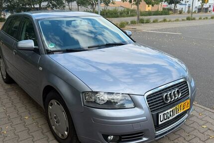 Audi A3 153.300 km 3.399 &euro; Höchberg 97204