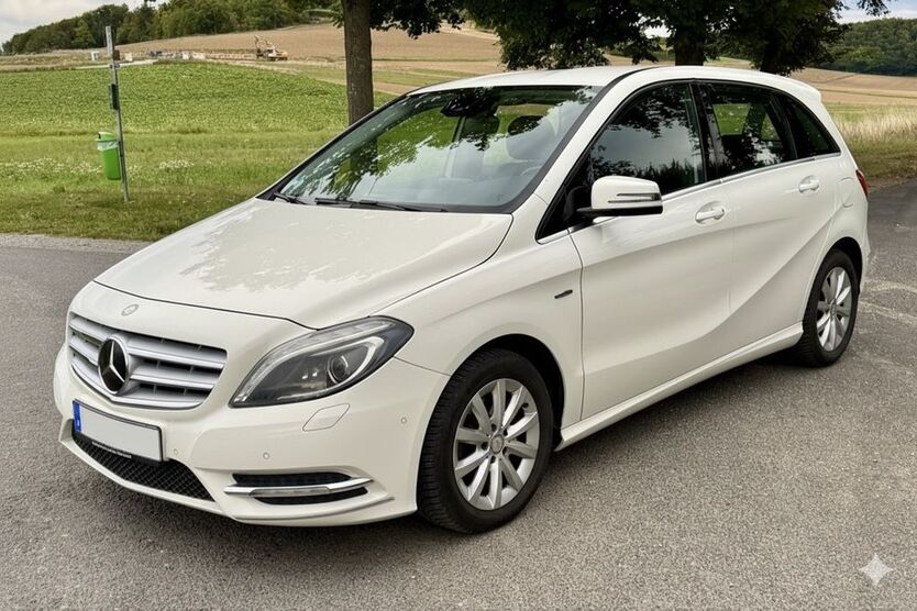 Mercedes-Benz B 200 143.800 km 10.000 € Uettingen 97292