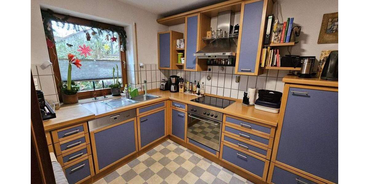 Reihenmittelhaus Würzburg Lengfeld - 3 Zimmer, 106 m&sup2;, 350.000&euro; | Angebot:24657515