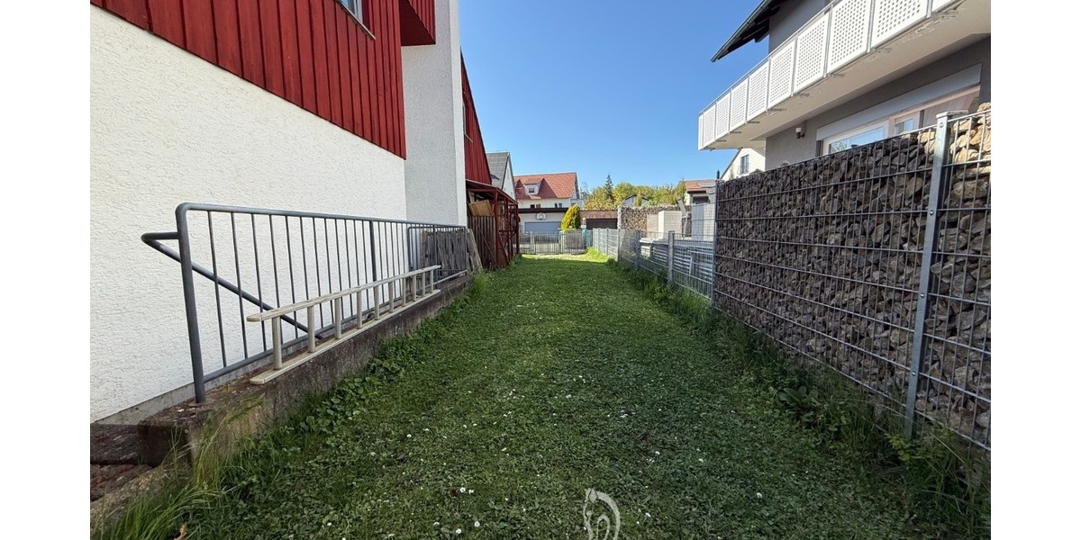 Sonniges Baugrundstück für Einfamilien-, oder Doppelhaus in einer der schönsten Lagen von Höchberg - Grundstück Höchberg | Angebot:26947539