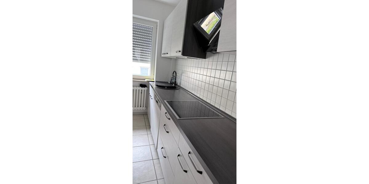 Etagenwohnung Würzburg Lengfeld - 3 Zimmer, 100 m&sup2;, 590&euro; | Angebot:26646619