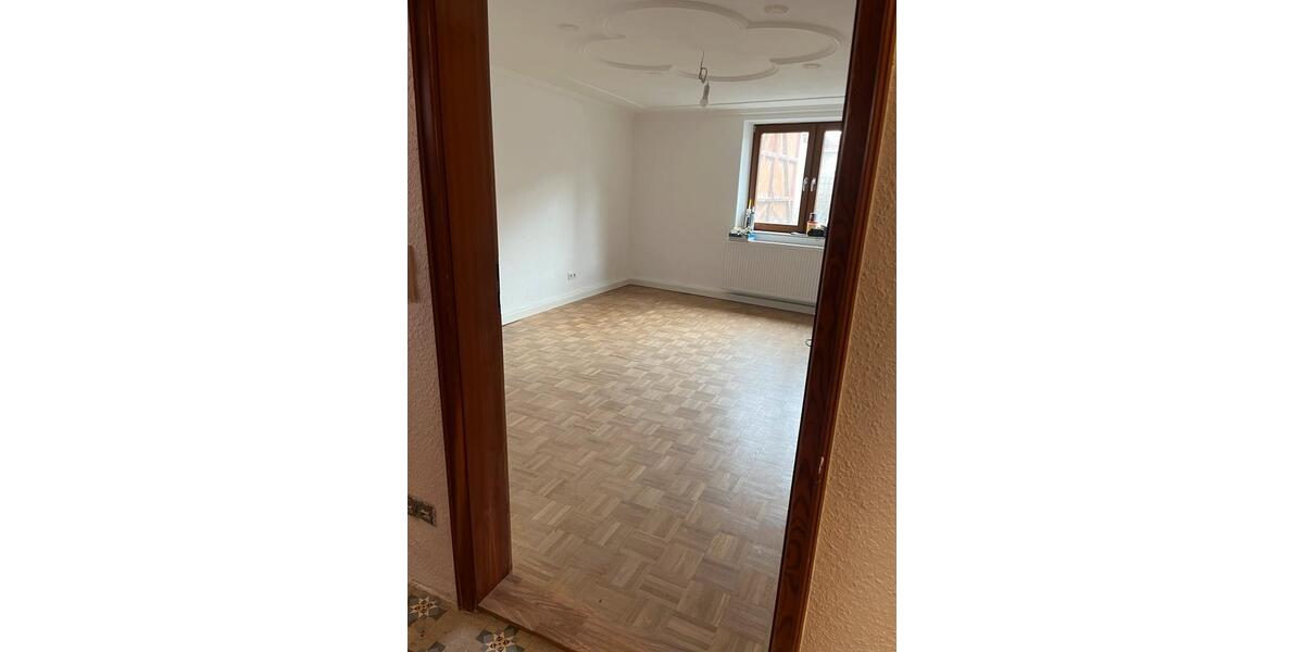 Einfamilienhaus Würzburg Lindleinsmühle - 4 Zimmer, 125 m&sup2;, 1.300&euro; | Angebot:25046982