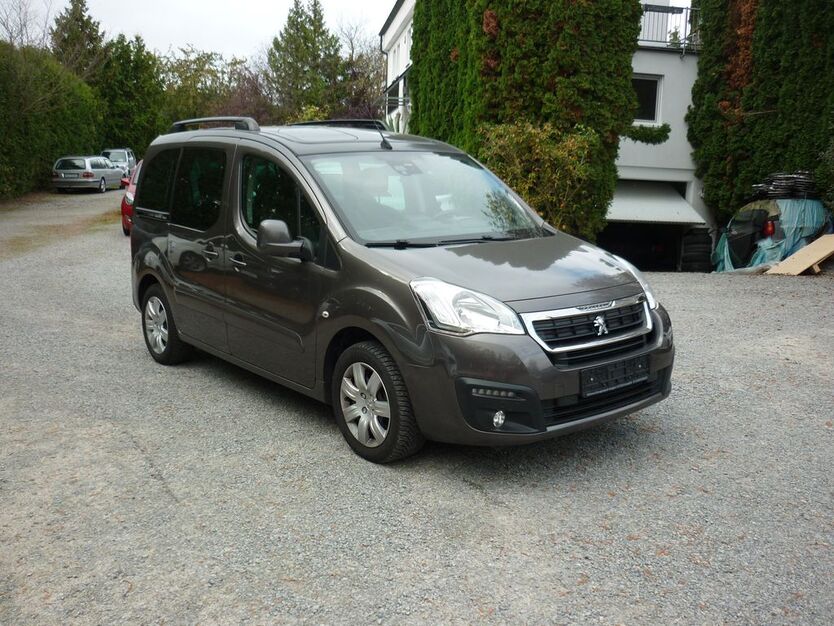 Peugeot Partner 83.400 km 14.990 € Estenfeld bei Würzburg 97230