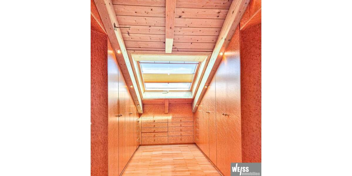 Etagenwohnung Höchberg - 5 Zimmer, 219 m&sup2;, 899.500&euro; | Angebot:26143066