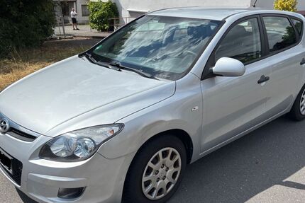 Hyundai i30 109.000 km 3.400 &euro; Tauberbischofsheim 97941