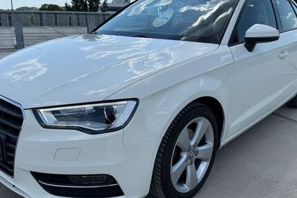 Audi A3 106.000 km 12.990 &euro; Würzburg 97082