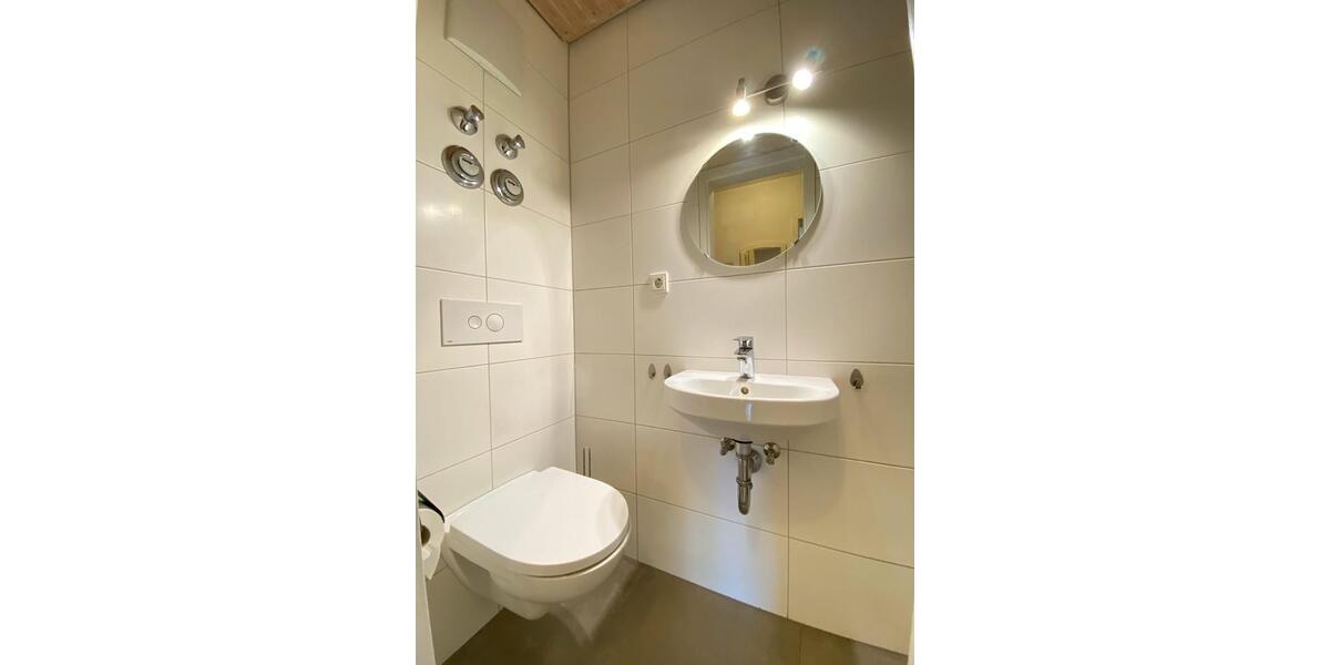 Etagenwohnung Höchberg - 3.5 Zimmer, 81 m&sup2;, 1.250&euro; | Angebot:26155361