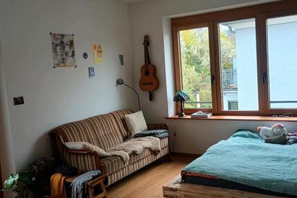 Wohnung Würzburg Frauenland - 4 Zimmer, 110 m&sup2;, 600&euro; | Angebot:26153482
