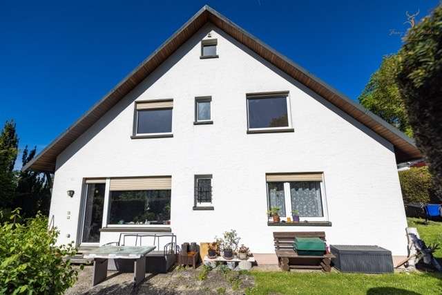 Einfamilienhaus Würzburg / Grombühl Grombühl - 11 Zimmer, 265 m&sup2;, 899.000&euro; | Angebot:23369190