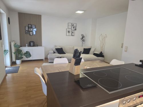 Topzustand! 3-Zimmer-Eigentumswohnung in 97493 Bergrheinfeld Schweinfurt (ID 10671) - Erdgeschoßwohnung Bergrheinfeld Bergrheinfeld | Angebot:26786455