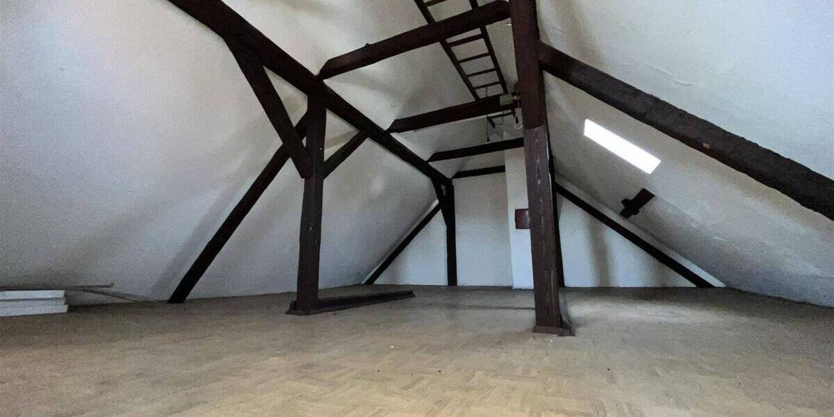 Mehrfamilienhaus, Wohnhaus Tauberbischofsheim - 8 Zimmer, 300 m&sup2;, 192.500&euro; | Angebot:25706844