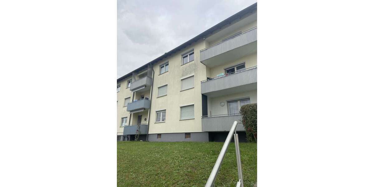 Etagenwohnung Tauberbischofsheim - 4 Zimmer, 90 m&sup2;, 180.000&euro; | Angebot:23478693