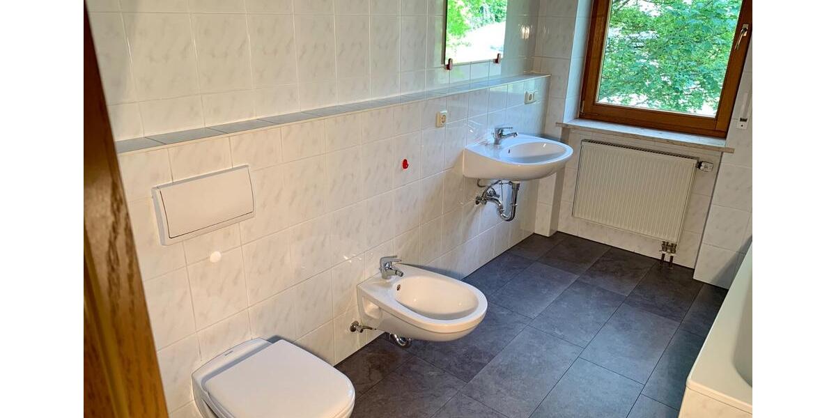 Etagenwohnung Volkach - 3 Zimmer, 91 m&sup2;, 335.000&euro; | Angebot:27208383
