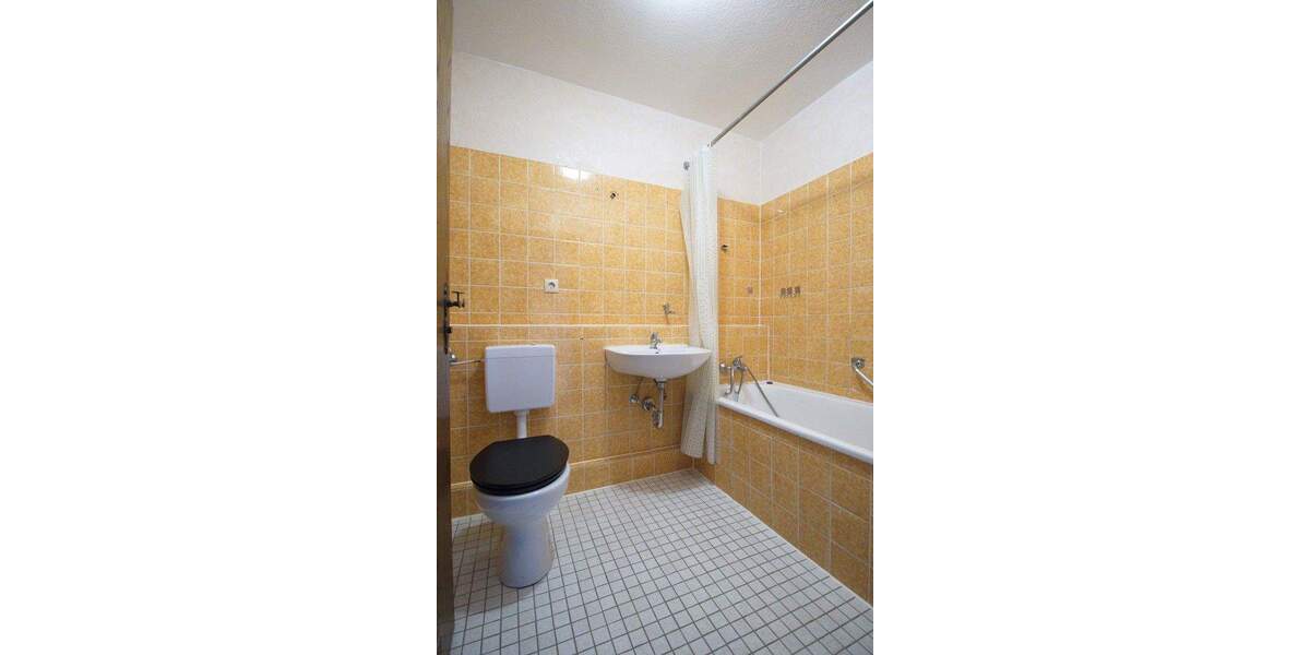 Etagenwohnung Würzburg Lengfeld - 3 Zimmer, 83 m&sup2;, 282.000&euro; | Angebot:25804041