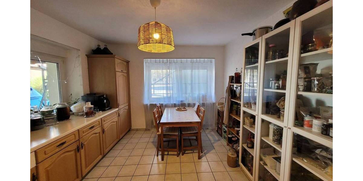 Etagenwohnung Bütthard Gützingen - 3 Zimmer, 100 m&sup2;, 690&euro; | Angebot:26290164