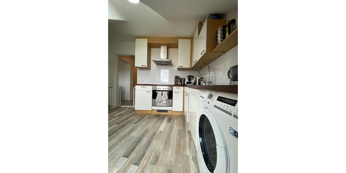 Dachgeschoßwohnung Würzburg Heuchelhof - 3 Zimmer, 89 m&sup2;, 339.000&euro; | Angebot:26623111