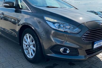Ford S-Max 74.841 km 17.900 € Bergtheim 97241
