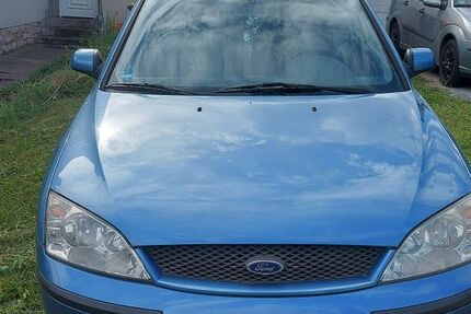 Ford Mondeo 218.850 km 1.250 € Frickenhausen 97252