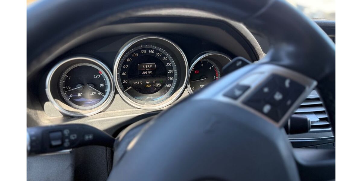 Mercedes-Benz E 220 203.000 km 13.000 &euro; Buchbrunn 97330