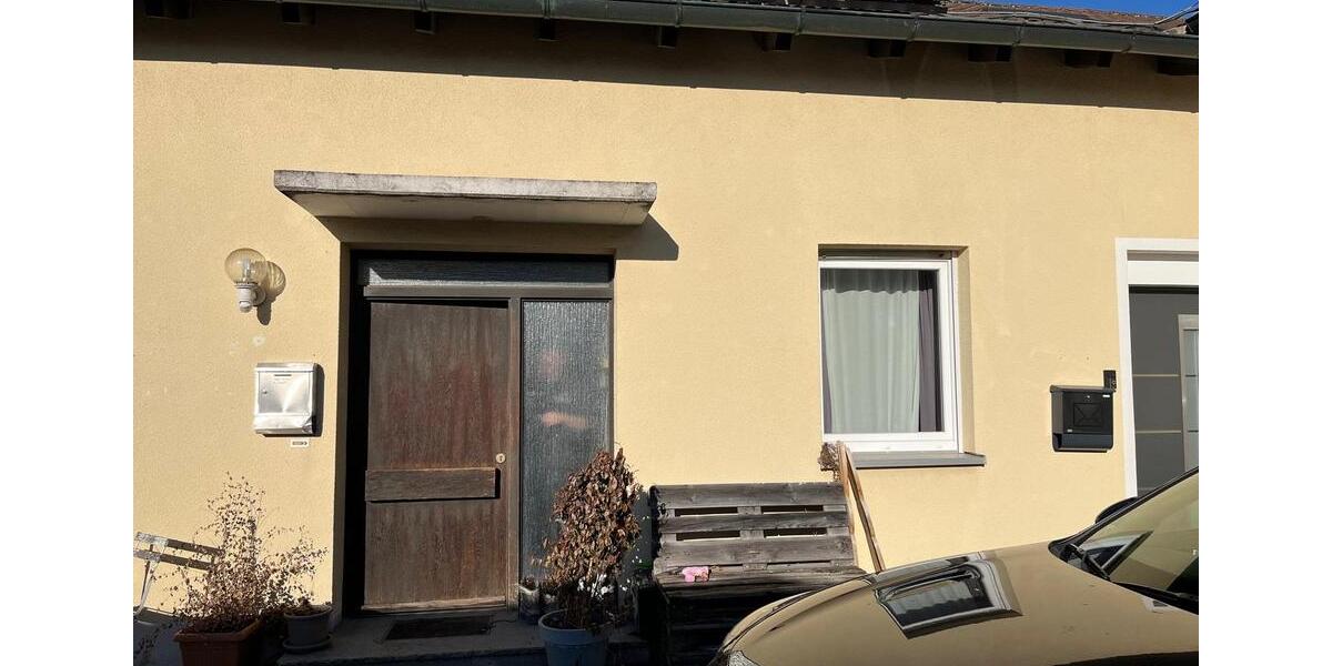 Erdgeschoßwohnung Wiesentheid - 4 Zimmer, 115 m&sup2;, 260.000&euro; | Angebot:24614751