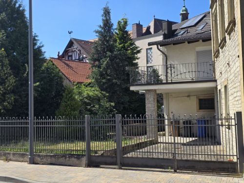 Großzügiges Einfamilienhaus mit Einliegerwohnung in 97450 Arnstein (ID 10527) 7 zimmer
