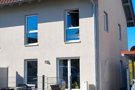 Haus Reichenberg - 4 Zimmer, 105 m&sup2;, 1.425&euro; | Angebot:26306254