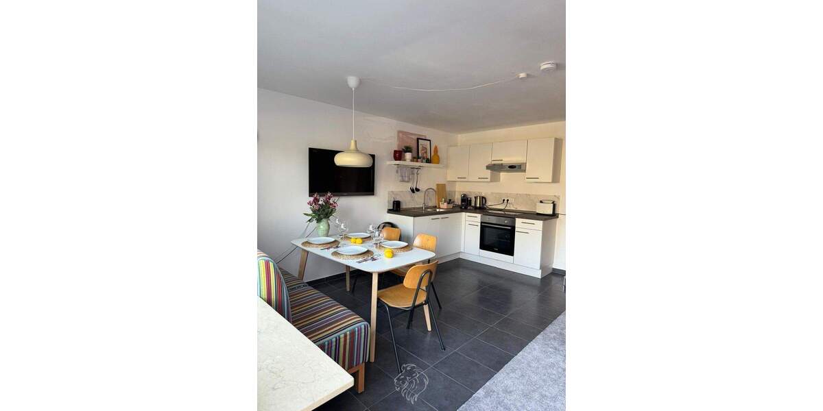 Bungalow Würzburg Steinbachtal - 4 Zimmer, 165 m&sup2;, 770.000&euro; | Angebot:25819832