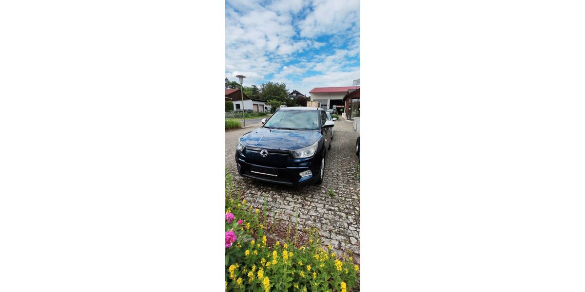 SsangYong Tivoli 114.873 km 8.800 &euro; Sommerach 97334
