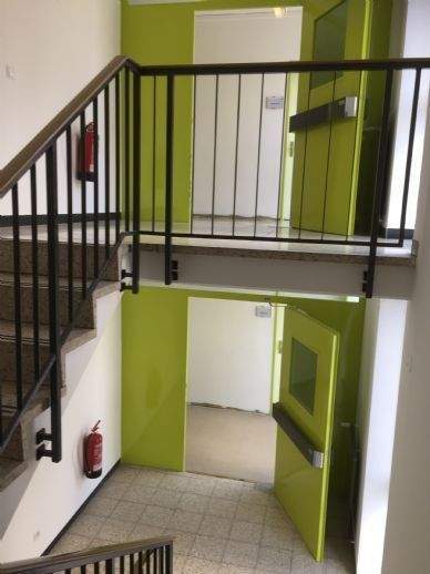 Gewerbeobjekt Giebelstadt - 1 Zimmer, 30 m&sup2;, 345&euro; | Angebot:25700094
