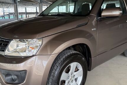 Suzuki Grand Vitara 180.000 km 8.490 &euro; Würzburg 97082