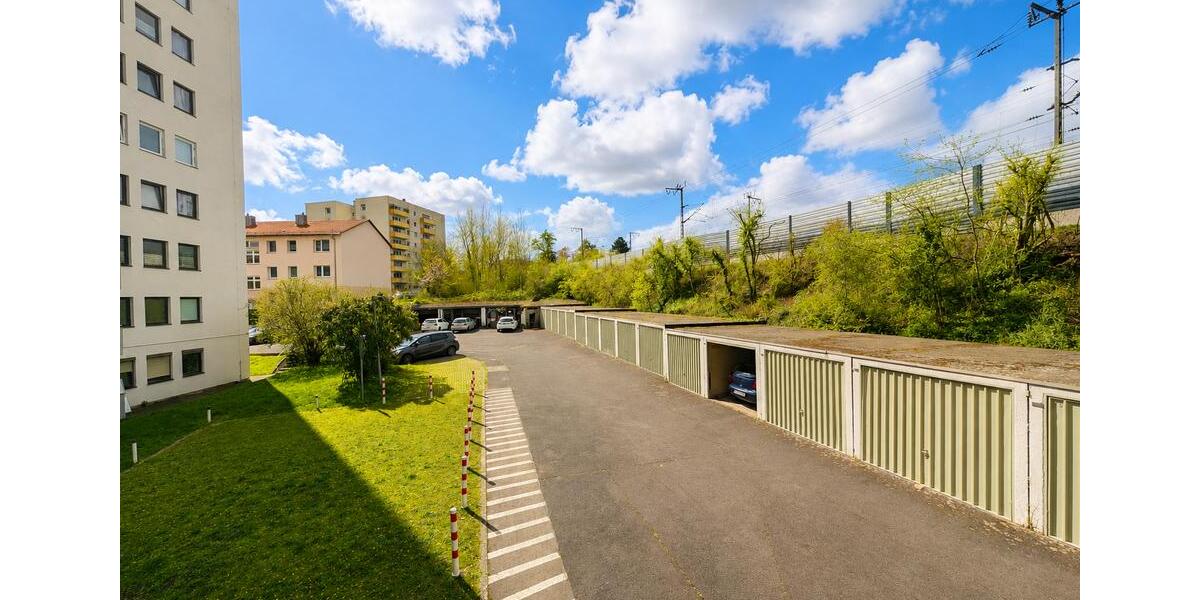 Etagenwohnung Würzburg Heuchelhof - 4 Zimmer, 99 m&sup2;, 1.381&euro; | Angebot:26534789