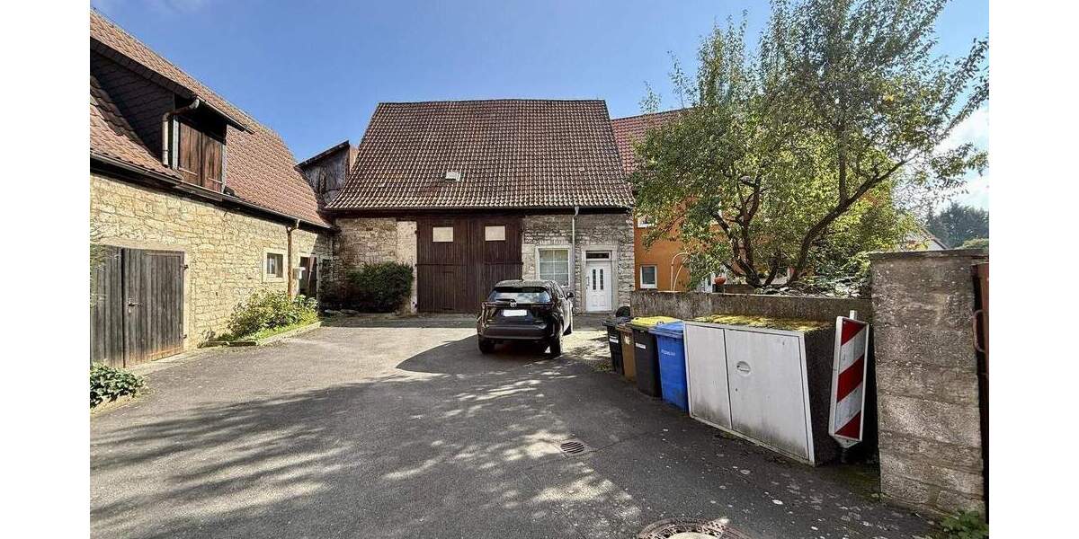 Einfamilienhaus Giebelstadt - 7 Zimmer, 170 m&sup2;, 495.000&euro; | Angebot:25682661