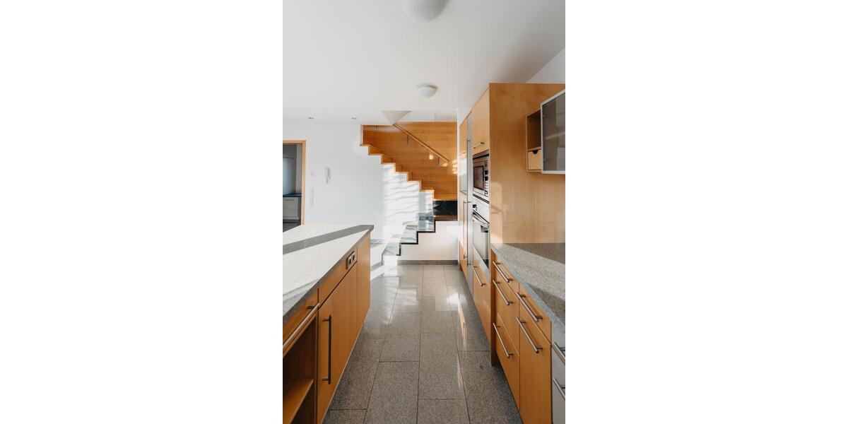 Maisonettenwohnung Tauberbischofsheim - 7 Zimmer, 180 m&sup2;, 1.650&euro; | Angebot:26516847