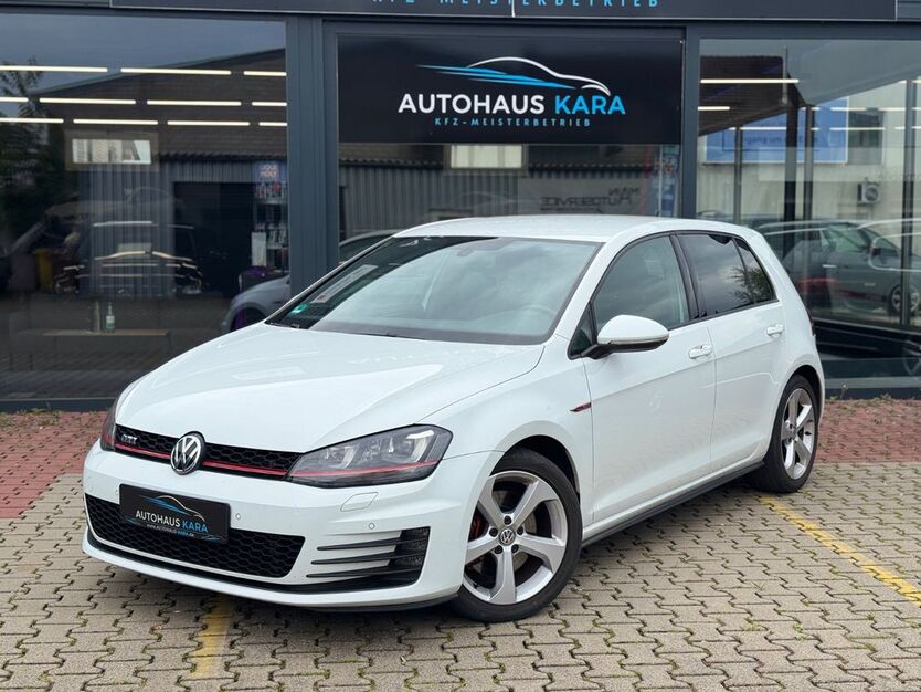 VW Golf 98.000 km 15.999 € Karlstadt am Main 97753